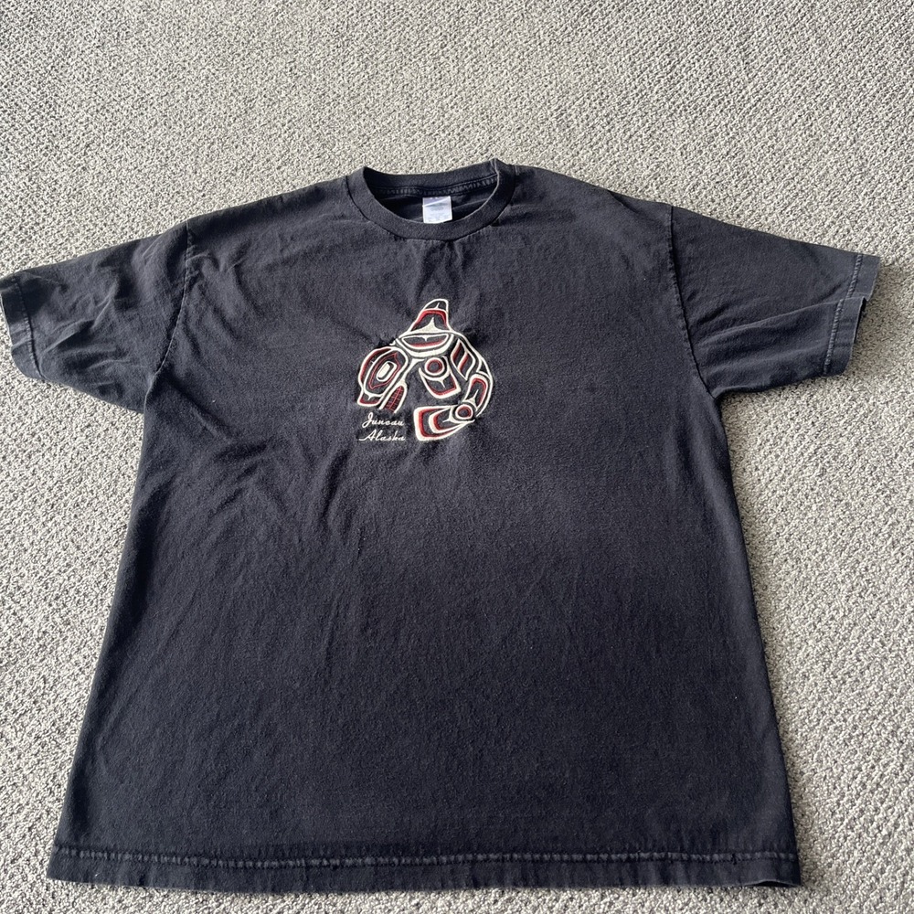Vintage Juneau Alaska Men's T Shirt.‎ Embroidered. XL. Black